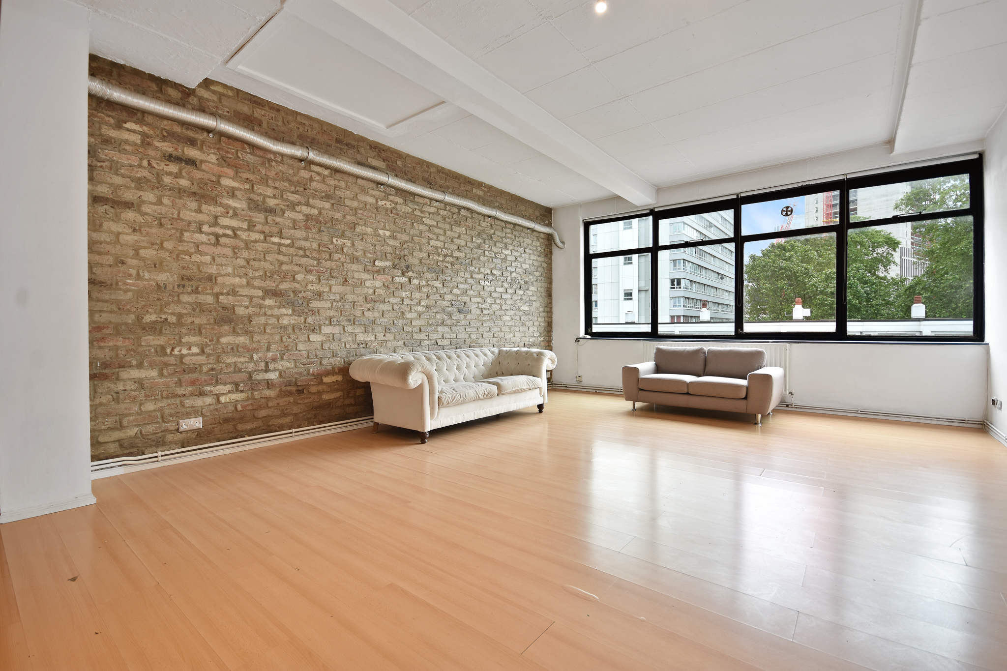 MH-Britannia-Lofts-Reception3-1