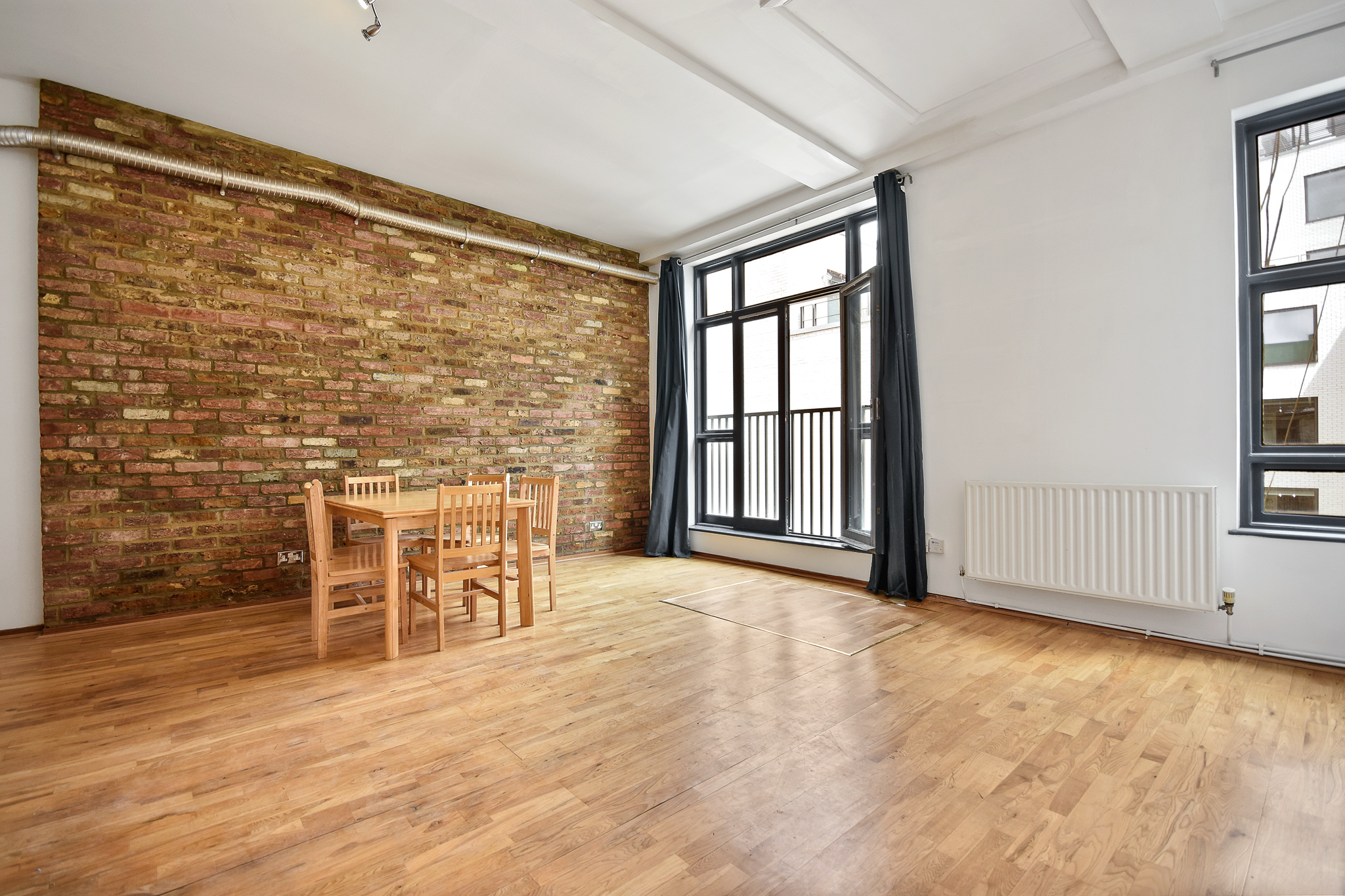 MH-Britannia-Lofts-Reception3-1-2