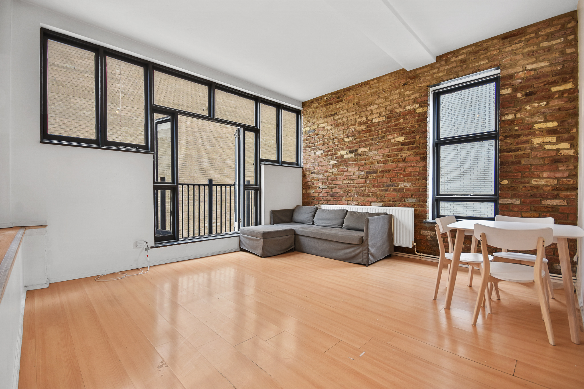 MH-Britannia-Lofts-Reception3-1-3